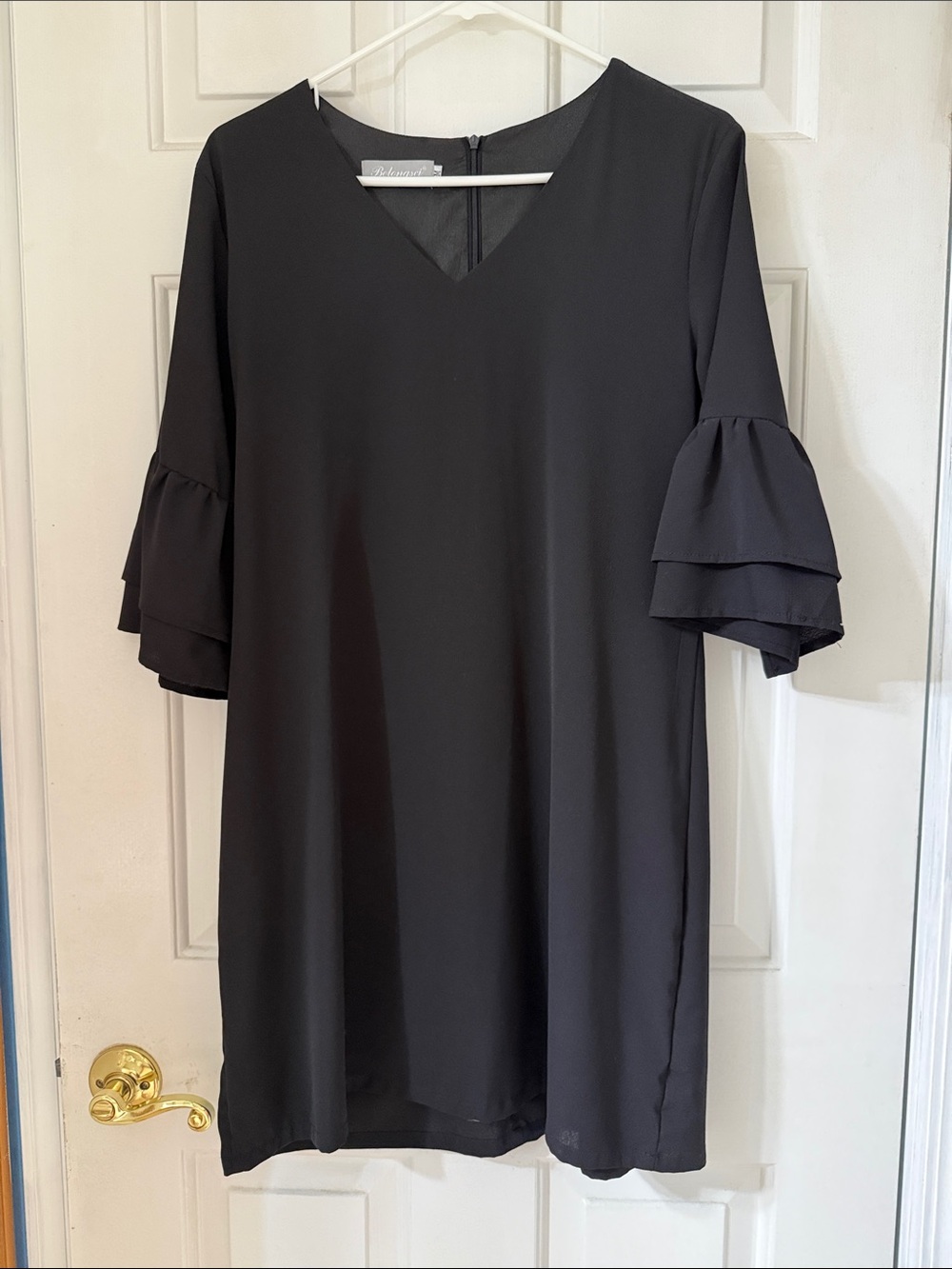 Women's Black V-Neck Ruffle Sleeve Dress